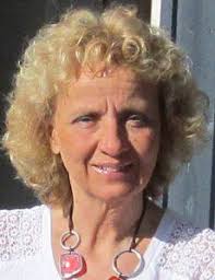 Jeg er Mette, og jeg står bag danskedyrlaeger.com.﻿